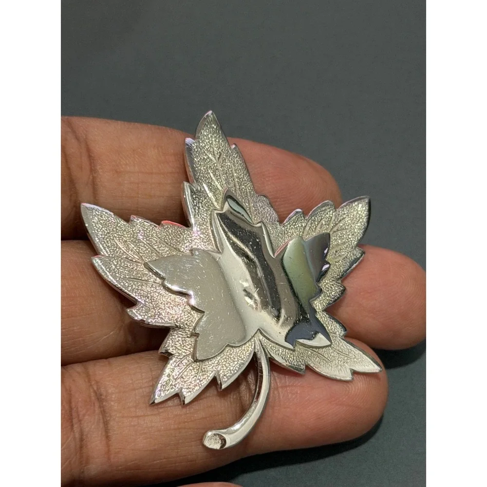 Monet Maple Leaf Brooch Silver Tone Layered Vintage Textured High Polished Pin